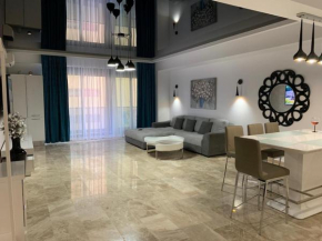 Ap luxos Mamaia